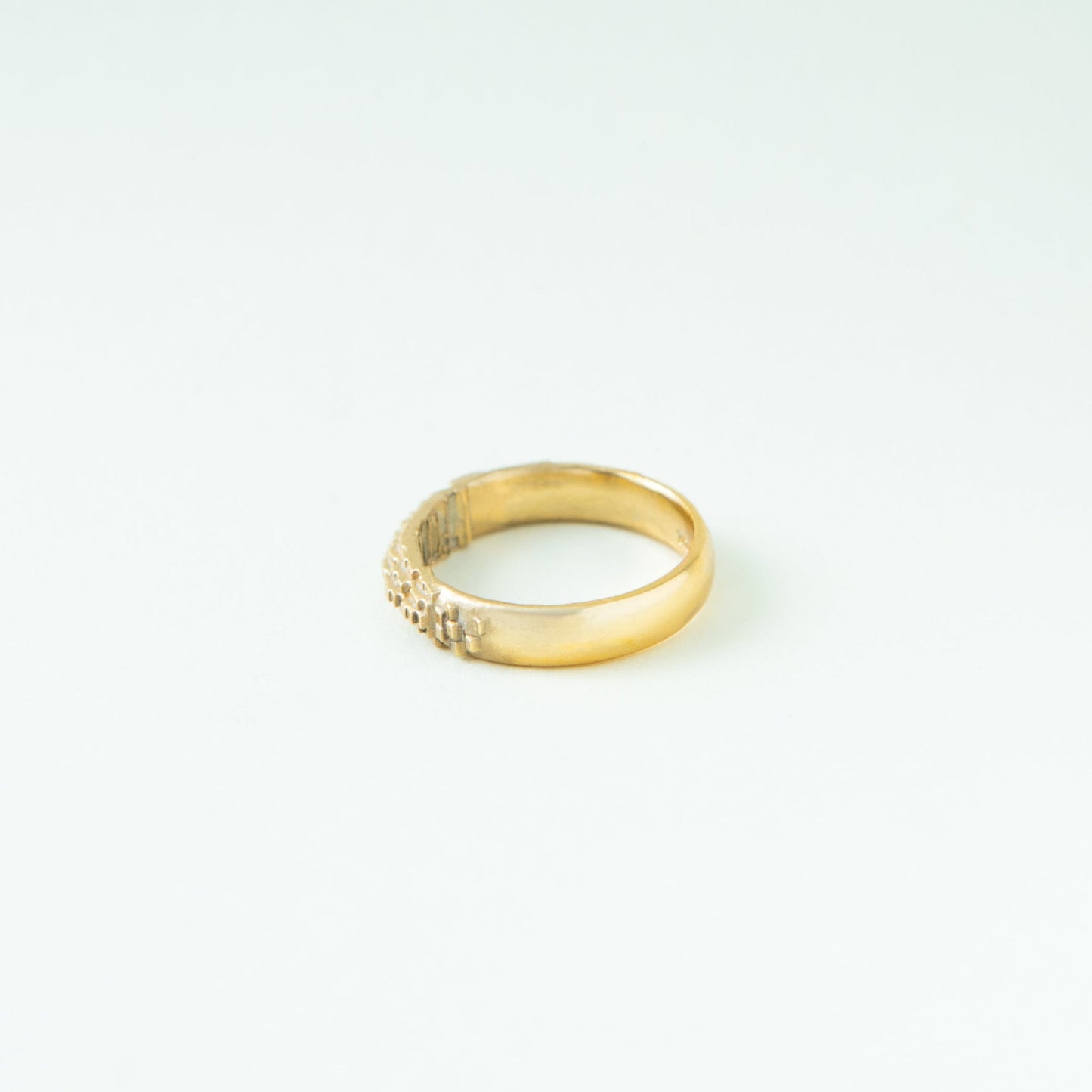 "ENGAGE OVER" - Ring