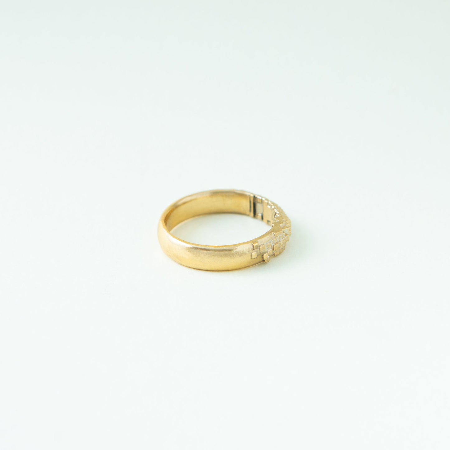 "ENGAGE OVER" - Ring
