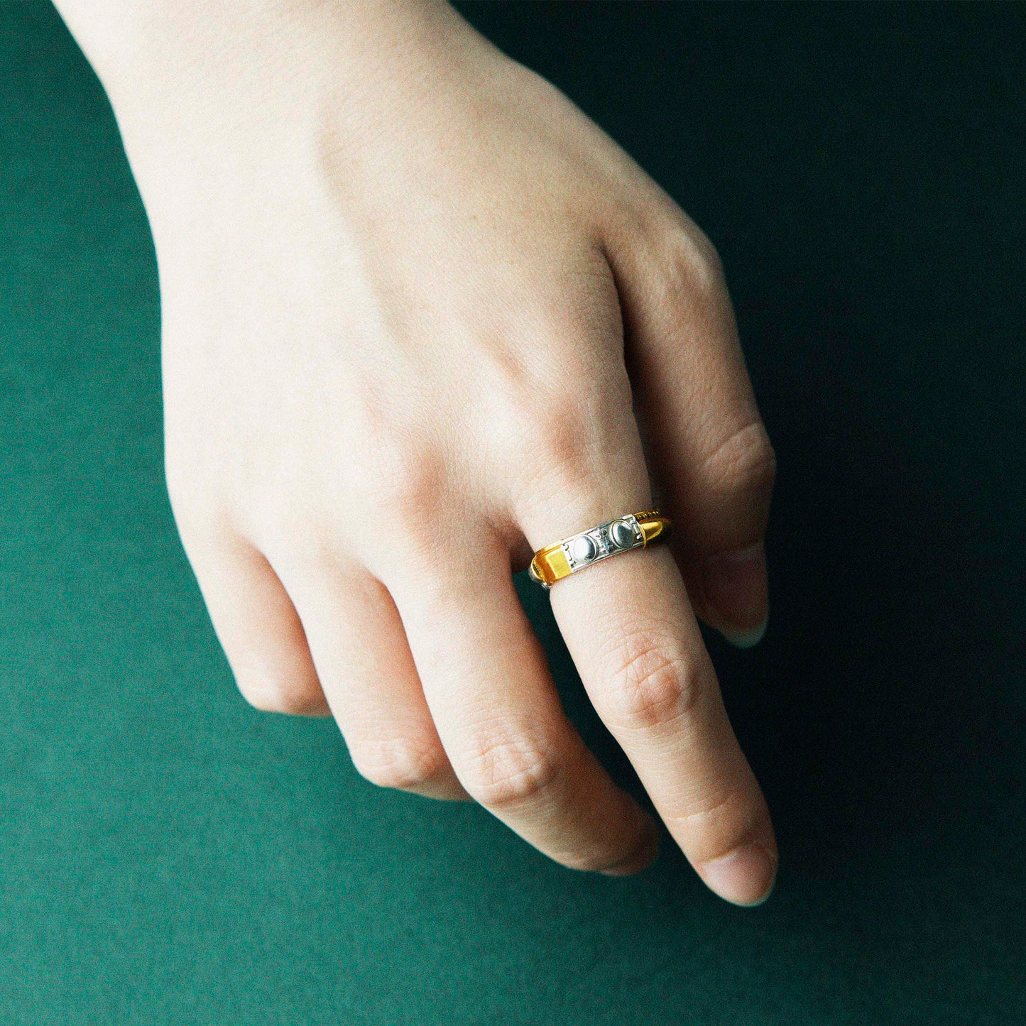 “separate ring” - Ring