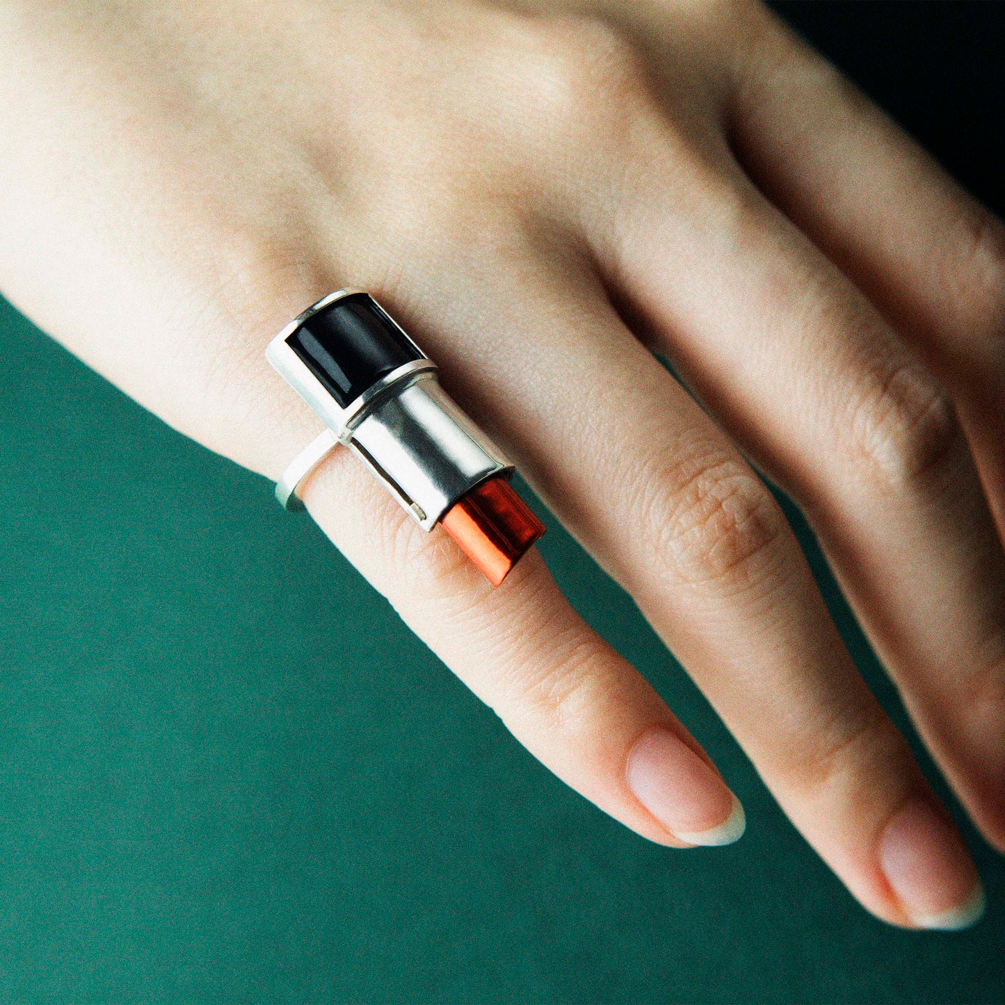 "ROUGE" - Ring