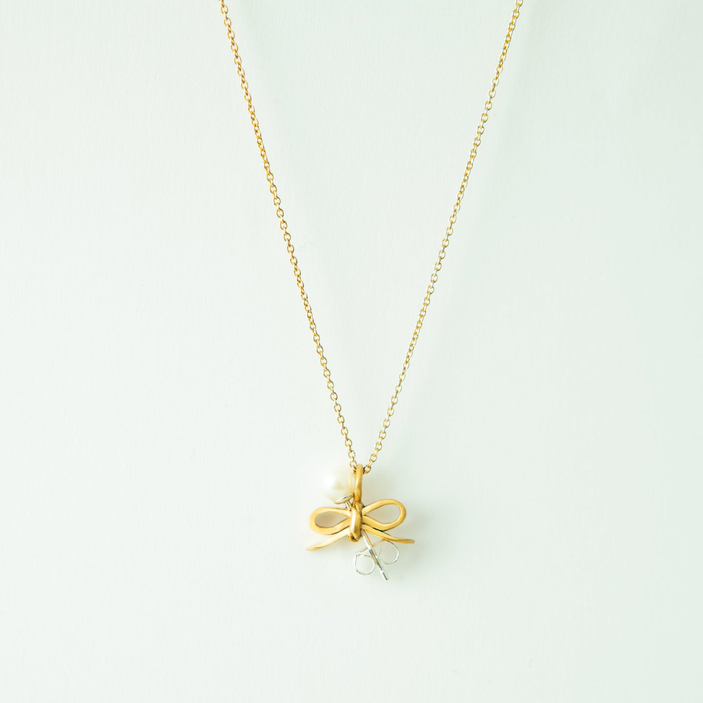 “Through the Ribbon” - Necklace & Pierce〈Gold Series〉