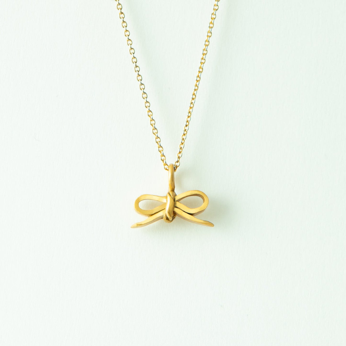 “Through the Ribbon” - Necklace & Pierce〈Gold Series〉