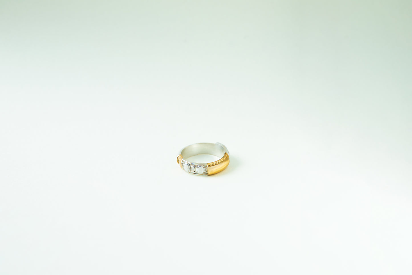“separate ring” - Ring