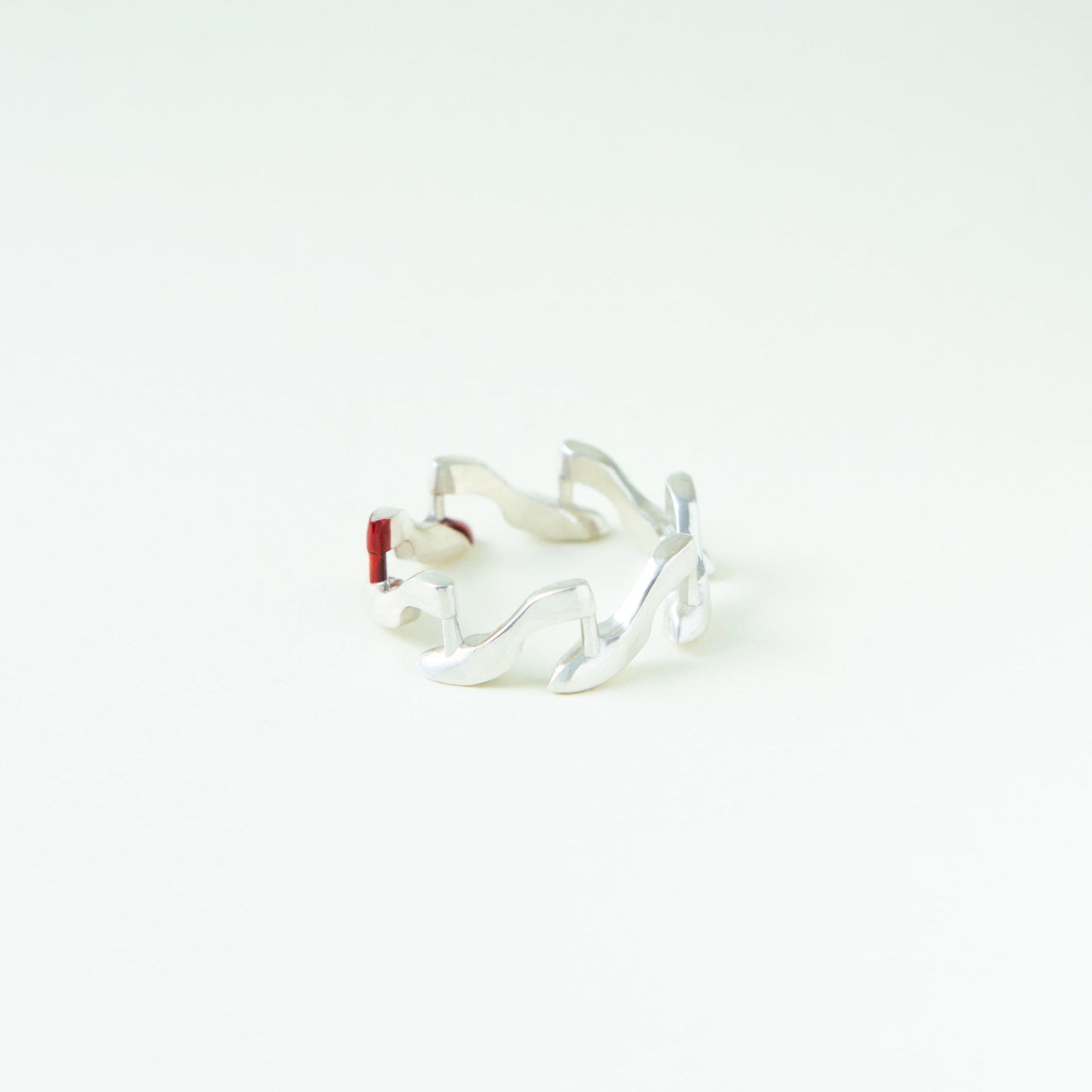 “Lonely” - Ring