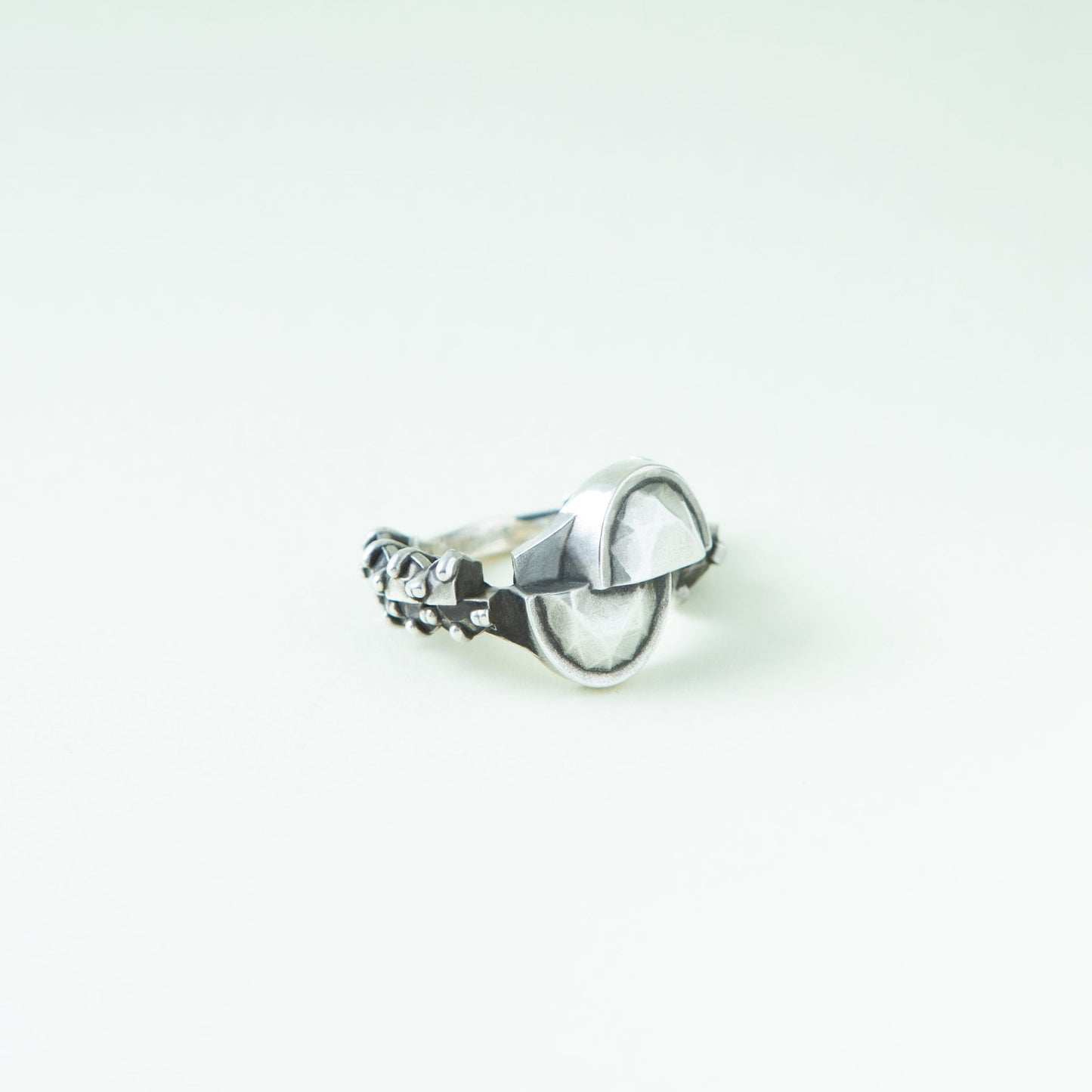 "HOLE CAKE" - Ring