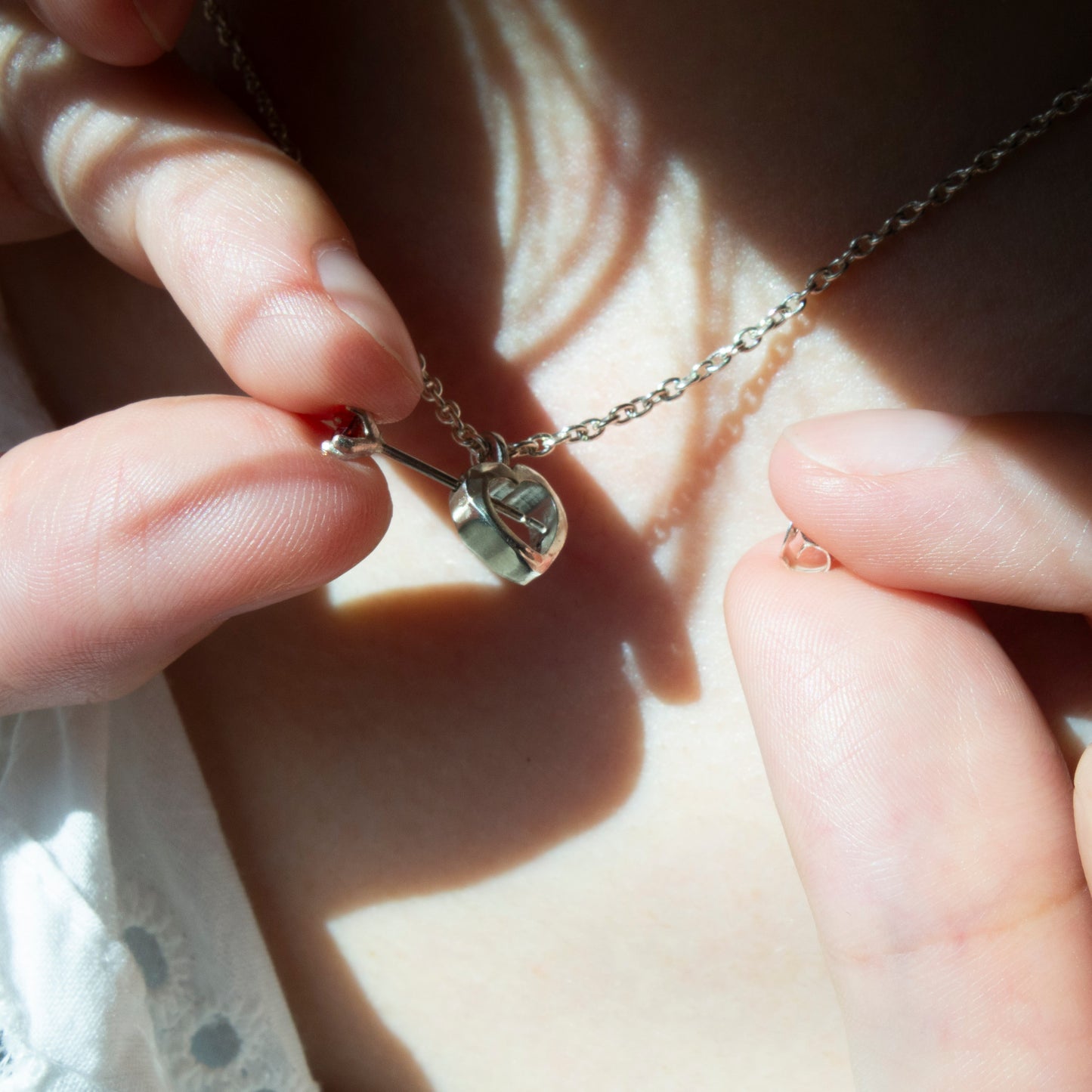 "Through the Heart" - Necklace&Pierce
