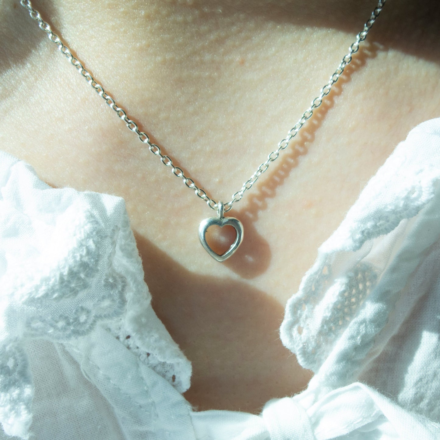 "Through the Heart -Pearl-" - Necklace&Pierce