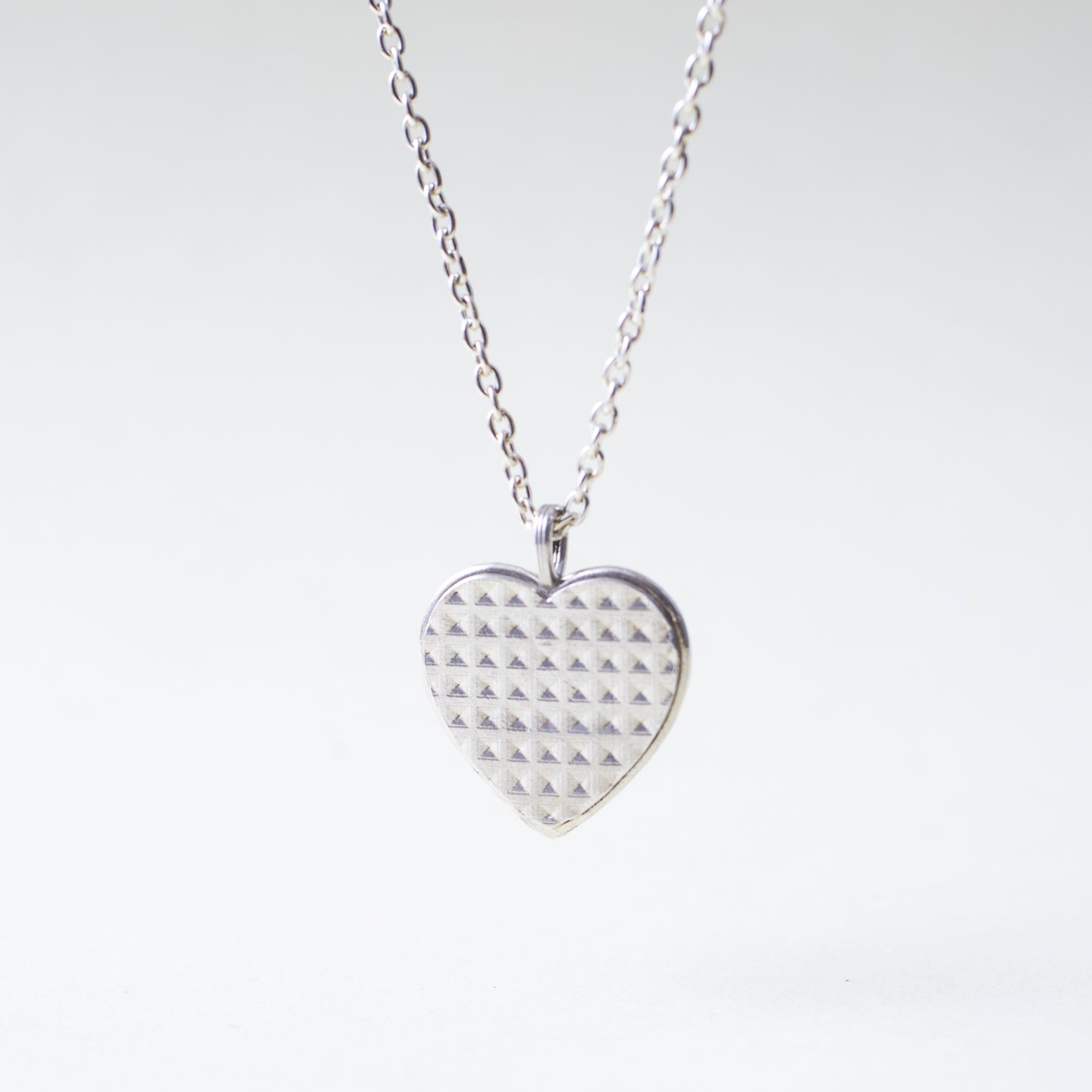 "Gingham Heart" - Necklace