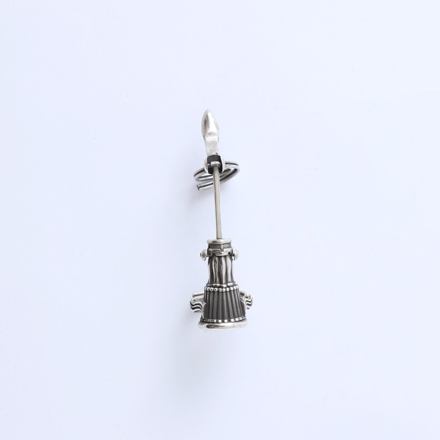 "Fade Less -Chair-" - Ring