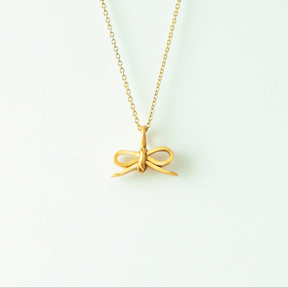 “Through the Ribbon” - Necklace & Pierce〈Gold Series〉