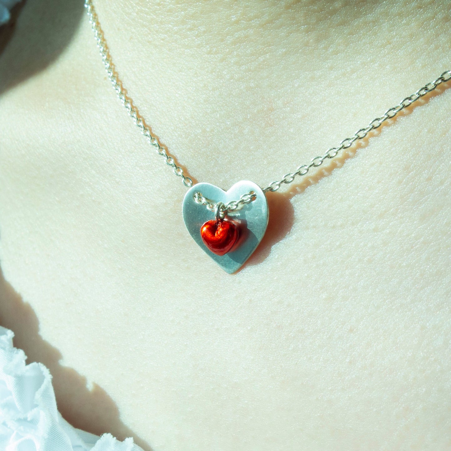 "Through the Rose -Pearl-" - Necklace & Pierced Earrings