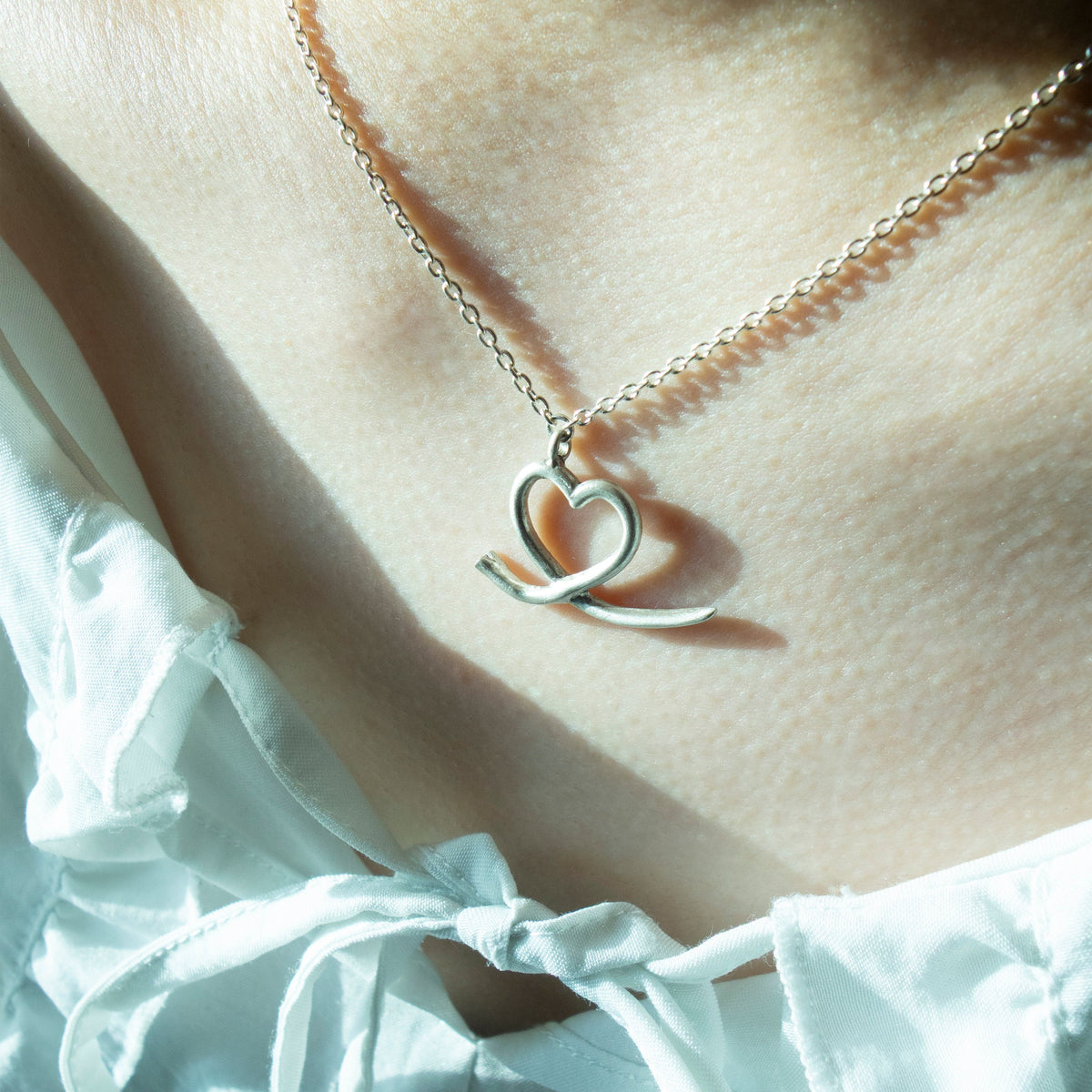 “Drawing Heart” - Necklace