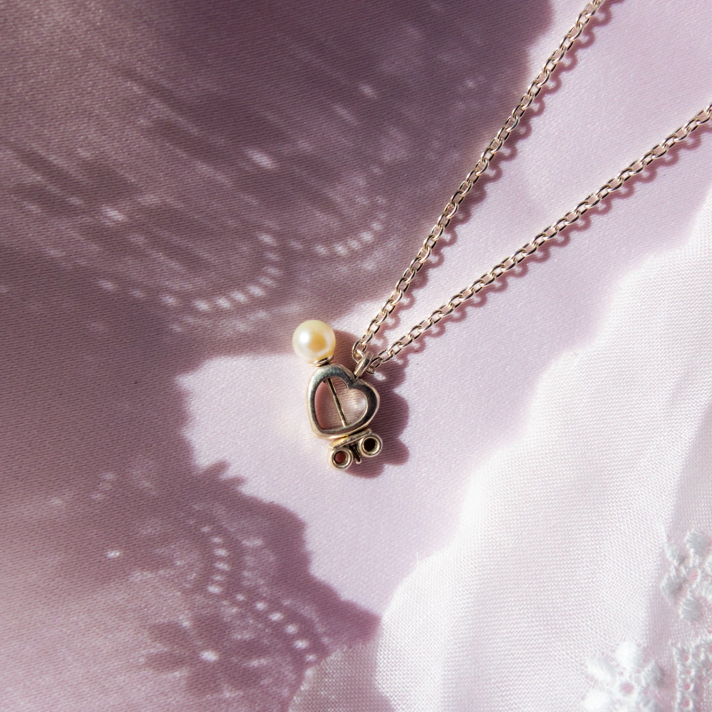 "Through the Heart -Pearl-" - Necklace&Pierce